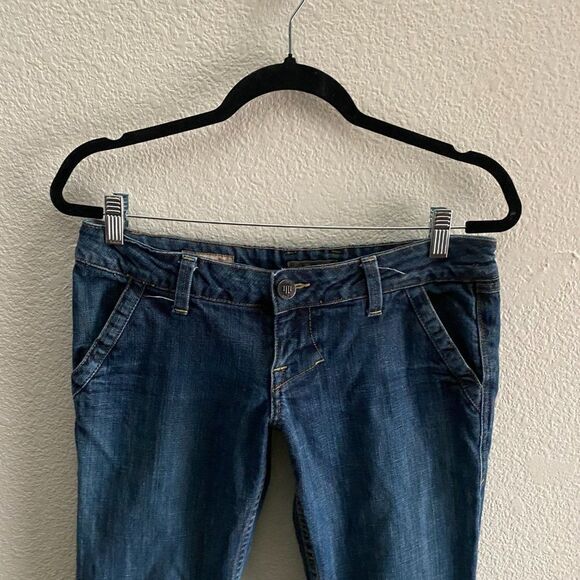 Y2K VTG William Rast Madison Flare Trouser Low Rise Jeans 28 x 32 Snap Button - Picture 2 of 10